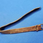 leather pack strap german