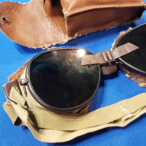 snow goggles wwii cased