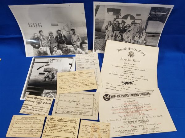 group-from-760th-bomb-squadron-wwii-italy-with-panther-patch-paperwork-and-other-named-items-from-this-air-gunner