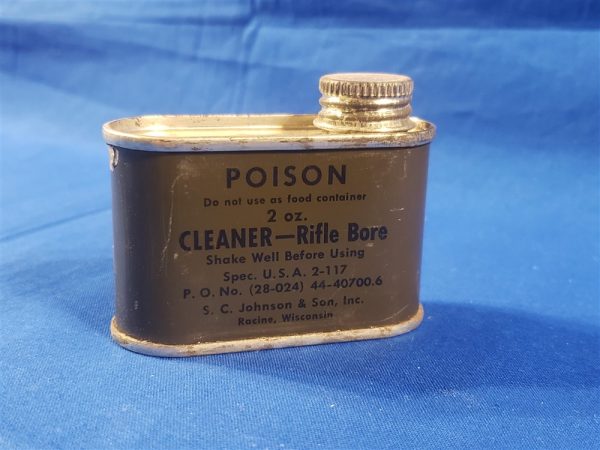 bore-cleaner-1944-made-to-be-carried-in-the-cartridge-belt-in-one-of-the-pockets-2-ounce-size