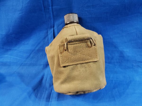 canteen-set-wwii-gates-1945-field-cup-cover