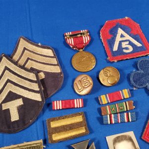 small-frouping-to-private-jones-wwii-88th-division-patches-insignia-medals-that-are-named