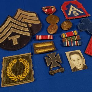 small-frouping-to-private-jones-wwii-88th-division-patches-insignia-medals-that-are-named