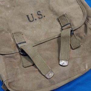 m36-musette-bag-43-1943-officers-wwii-canvas-strap-button-used-stain-nice-condition