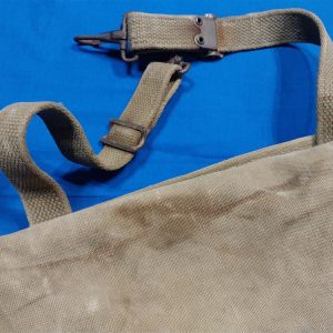 m36-musette-bag-43-1943-officers-wwii-canvas-strap-button-used-stain-nice-condition