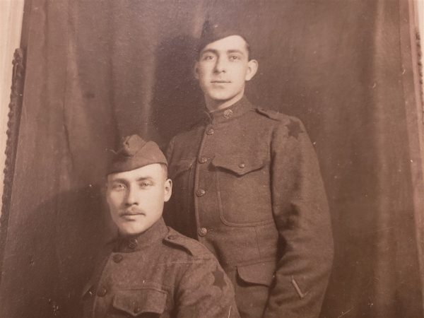 photo-of-two-6th-div-division-soldiers-in-uniform-with-artillery-collar-disc