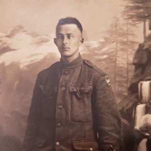 80th-division-soldier-posed-in-france-near-the-alps-unknown-great-patched-uniform