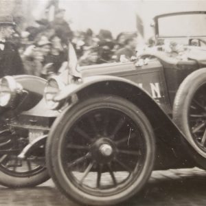 post-card-world-war-king-albert-and-queen-in-touring-car