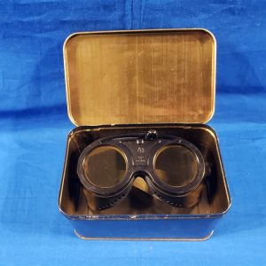 variable-density-goggles-wwii-navy-usmc-canister