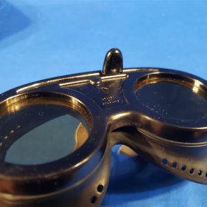 variable-density-goggles-wwii-navy-usmc-canister