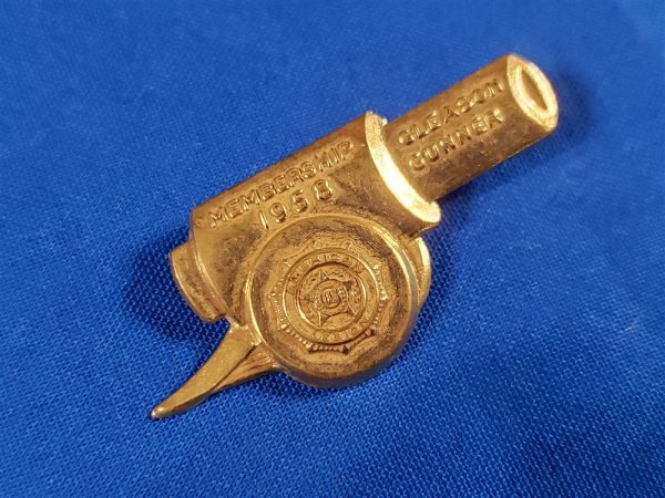 amer-legion-gleason-gunner-pin-1958-dated-with-pin-back