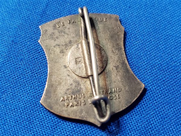 french-navy-destroyer-badge-pin-paris-wwii-enamel