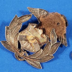 merchant-marine-world-war-two-cap-badge-insignia-and-ribbons-in-wrap-with-ranck-cap-insignia-back