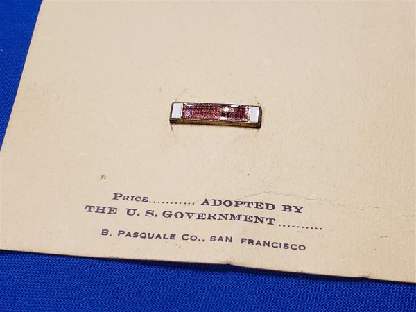 lapel-1930-purple-heart-hrt-pasquale-enamel-on-original-factory-card-early