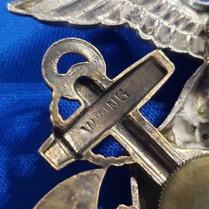 navy-off-officer-visor-cap-eagle-viking-made-hh-sterling-1/20-detail-back-screw