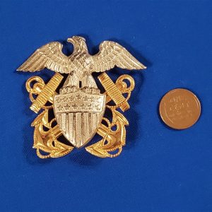 navy-off-officers-visor-cap-insignia-world-war-two-back-screw-sterling-amcraft-amcr-wings