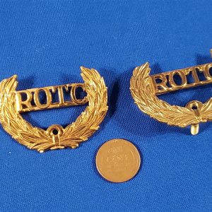 rotc-early-visor-cap insignia-with-wreath-screw-back-and-pin-back-marked-gemsco