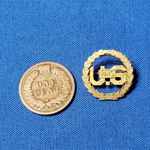 sweetheart-sweethrt-usng-world-war-one-officers-pin-with-wreath-gold-pin-back