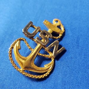 cpo-navy-visor-cap-device-wwii-acid-test-pin-back-gold-insignia