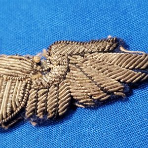 wing-pilot-british-made-bullion-full-size-with-blue-edges-combat-crew-type-uniform-removed