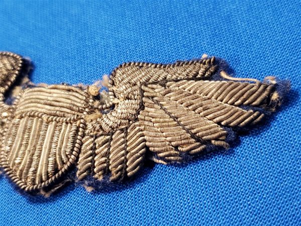 wing-pilot-british-made-bullion-full-size-with-blue-edges-combat-crew-type-uniform-removed