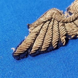 wing-pilot-british-made-bullion-full-size-with-blue-edges-combat-crew-type-uniform-removed