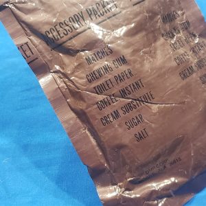 accessory-accs-packet-for-ration-c-type-vietnam-era-without-cigarettes-about-1970