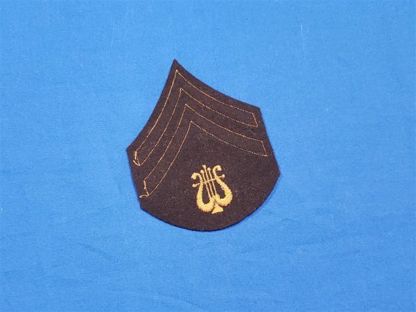 chevron-band-cpl-1920s-felt-on-wool-for-early-uniforms