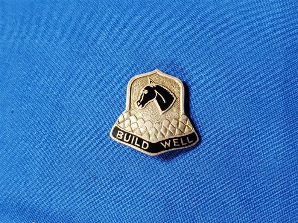 dui-cavalry-training-trng-center-dondero-pin-back