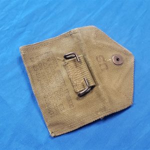 first-aid-pouch-1950s-for-the-individual-bandage-m43-pattern