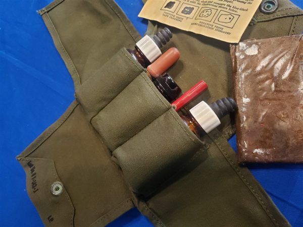 korean-war-m1-gas-testing-kit-for-clothing-in-the-field-kw