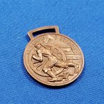 italian-artillery-contest-medal-wwii-1939-bronze-front-back-key-fob