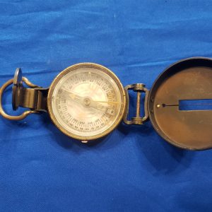 lensatic-compass-korean-war-1951-dated-near-mint-condition-works