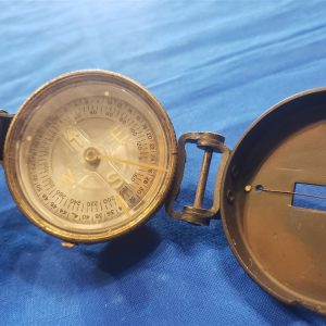 lensatic-compass-korean-war-1951-dated-near-mint-condition-works