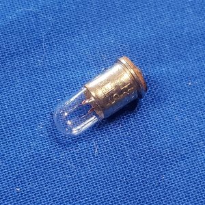 prc25-radio-light-bulb-in-1968-dated-package