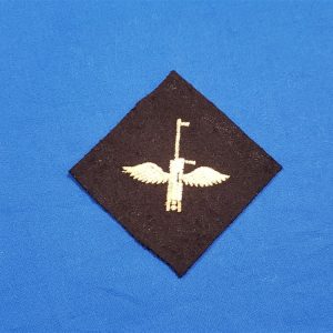 rate-wwii-navy-air-gunner-diagnal-sewn-pre-1946-on-blue