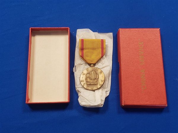 medal-china-service-in-the-original-issue-box-marked-wwii