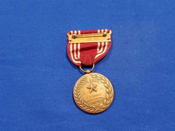 medal-gc-wwii-named-to-deremo-with-the-original-ribbon-back-pin