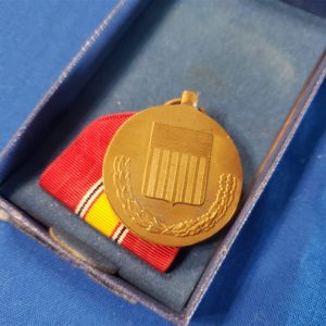 medal-national-defense-1st-issue-in-box-early-back-ribbon-smilo