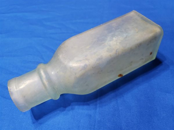 pickle-bottle-civil-war-era-as-used-in-rations-in-haversacks-bottom-side