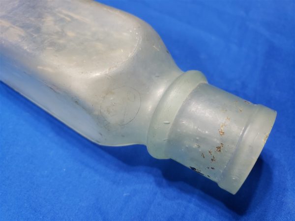 pickle-bottle-civil-war-era-as-used-in-rations-in-haversacks-bottom-side