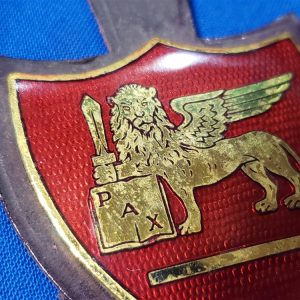 pocket-badge-leather-enamel-lion-of-st-mark-hanger-setaf.