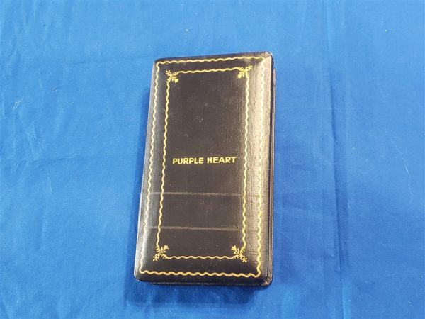 box-purple-heart-wwii-wooden-blue-cover-empty-velvet-ph