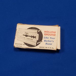 razor-blades-korean-war-era-in-the-original-pal-box