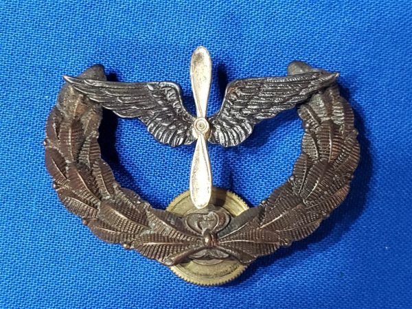 insignia-wwi-air-corps-ac-master-rank-cap-device-with-wreath