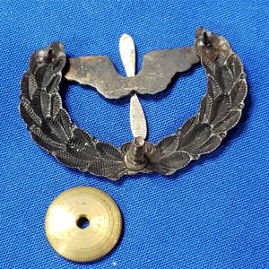 insignia-wwi-air-corps-ac-master-rank-cap-device-with-wreath