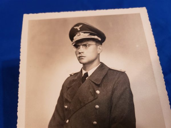 photo-wwii-german-luftwaffe-officer-ofc-back-with-dagger-overcoat