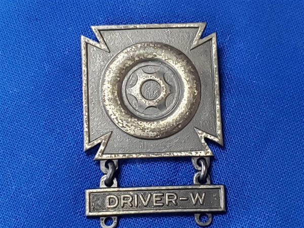 badge-wwii-drivers-wheel-sterling-made-by-josten-pin-back-bar