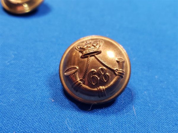 buttons-british-68th-li-light-infantry-wwii-insignia