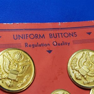 buttons-wwii-issue-dress-on-red-card-of-sale-army-world-war-two